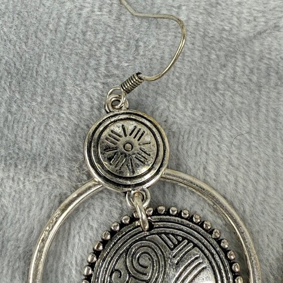 Boho Style Silver-Tone Chandelier Earrings Tribal Engraved Discs Teardrop Charms - Picture 5 of 16